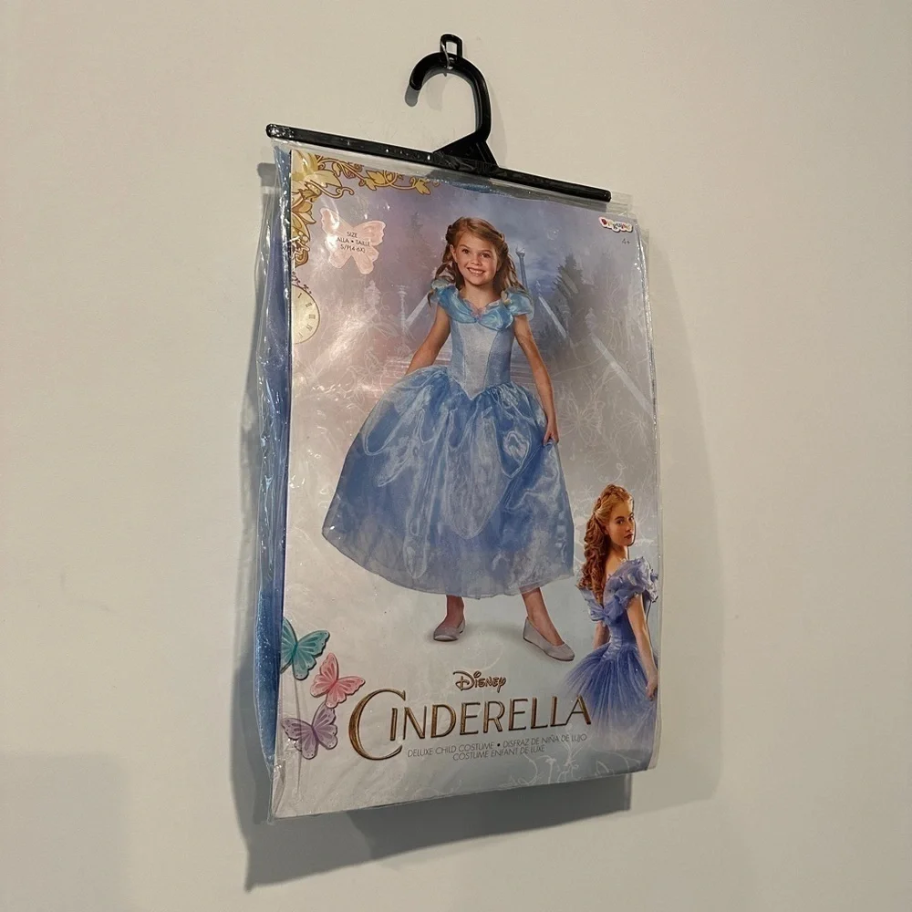 NWT Girls size 4 Cinderella Sparkle Halloween Princess dress
